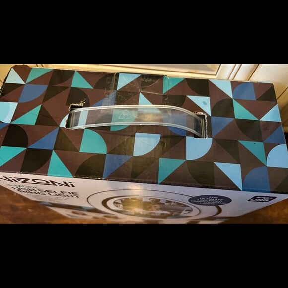 Nizoni 3 Mode Usb selfie ring light - Picture 3 of 6